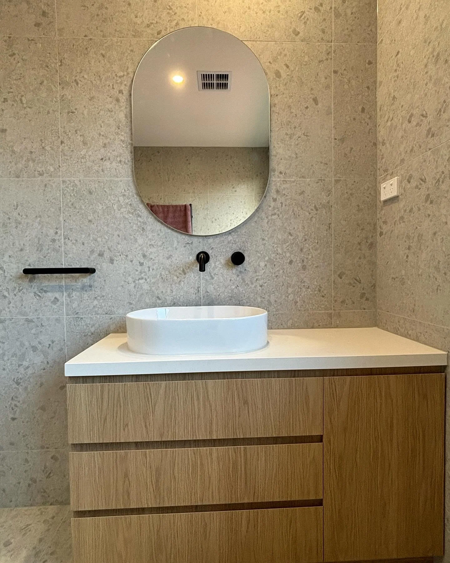 Rowville bathroom — photo 3 of 4