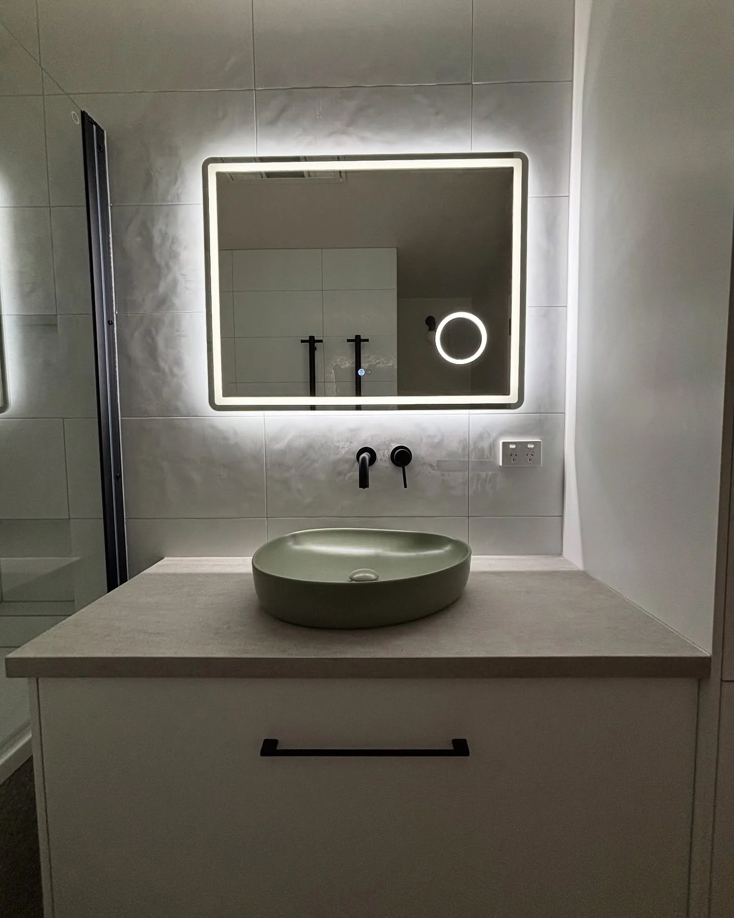 Frankston bathroom — photo 2 of 3