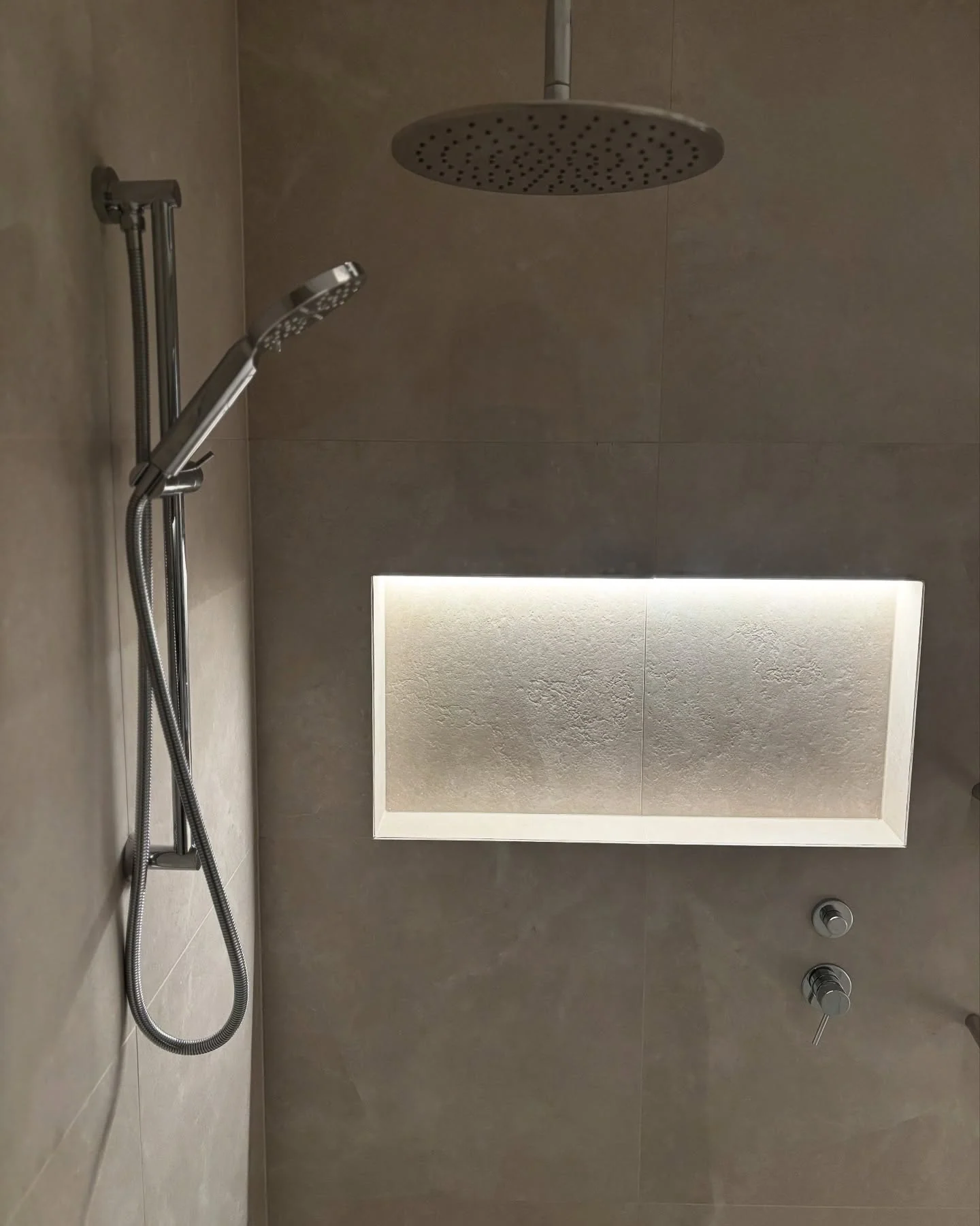 Bathroom renovation details — photo 3 of 3