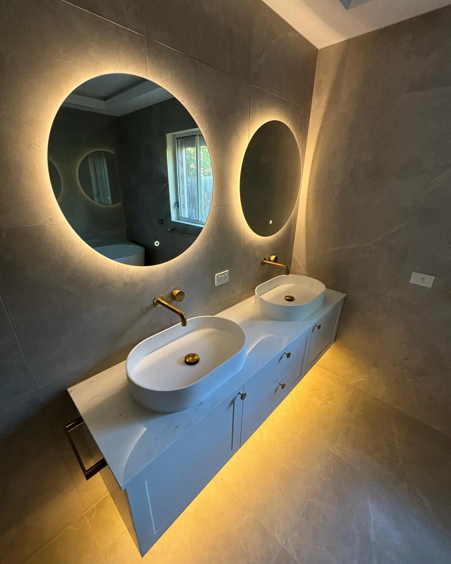 Oakleigh South bathroom