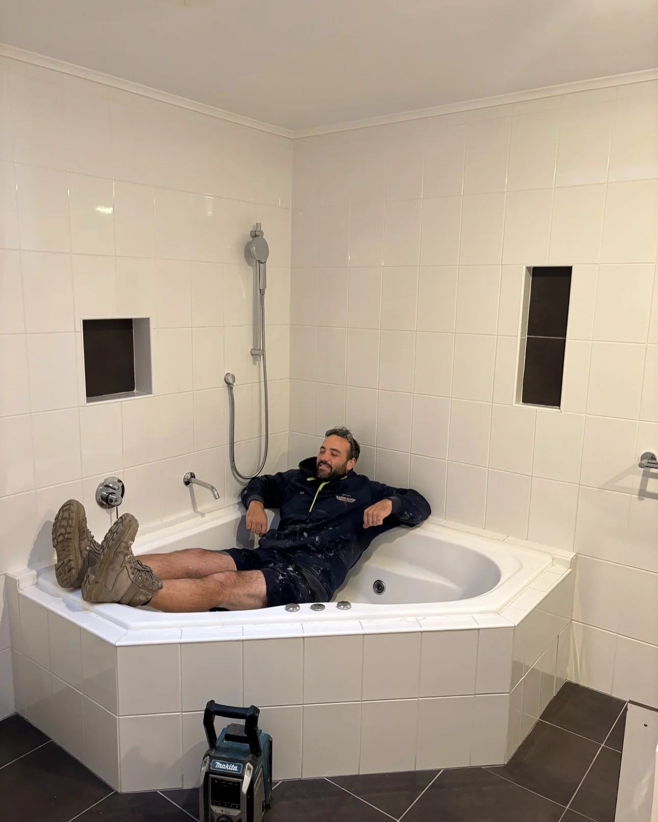 Frankston South bathroom — photo 4 of 4
